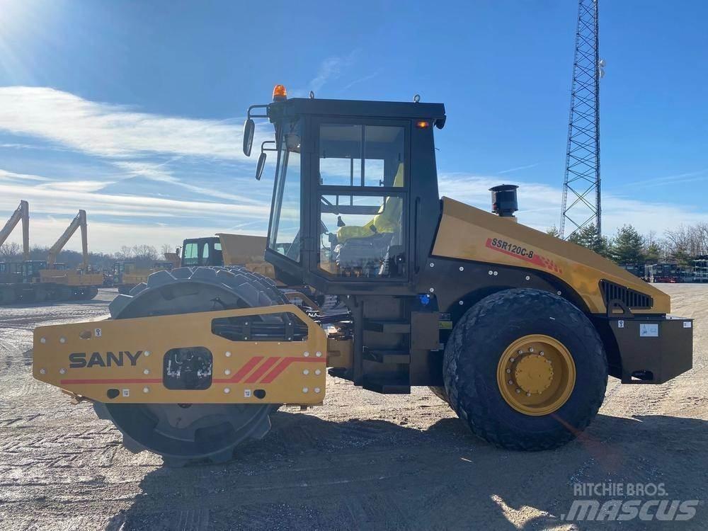 Sany SSR120C-8 Atkritumu preses
