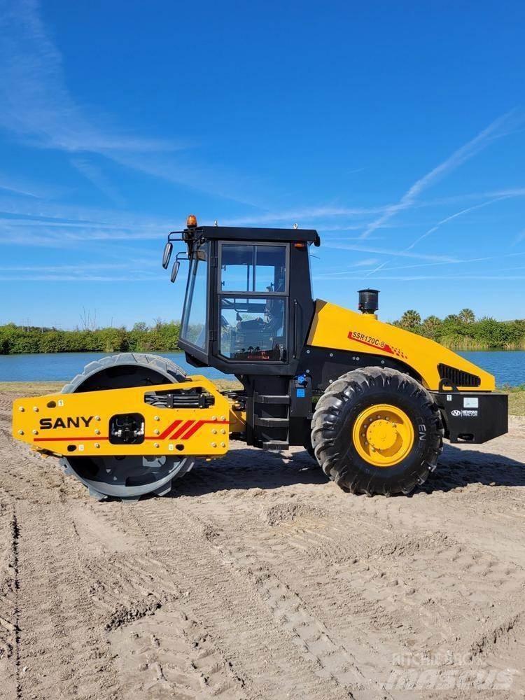 Sany SSR120C-8 Atkritumu preses