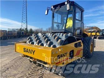 Sany SSR120C-8 Divvalču grunts veltņi
