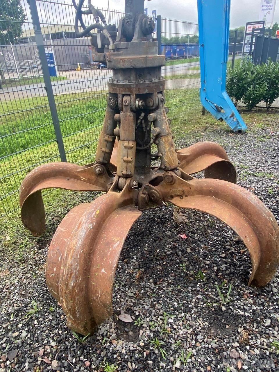 Sennebogen 818EM Industriālie iekrāvēji