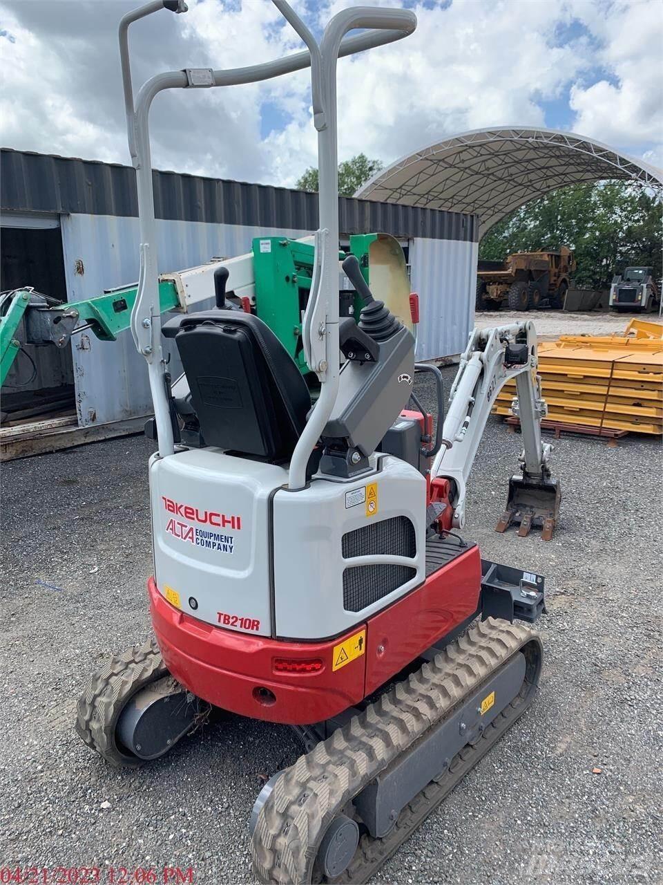 Takeuchi TB210R Mini ekskavatori < 7 t