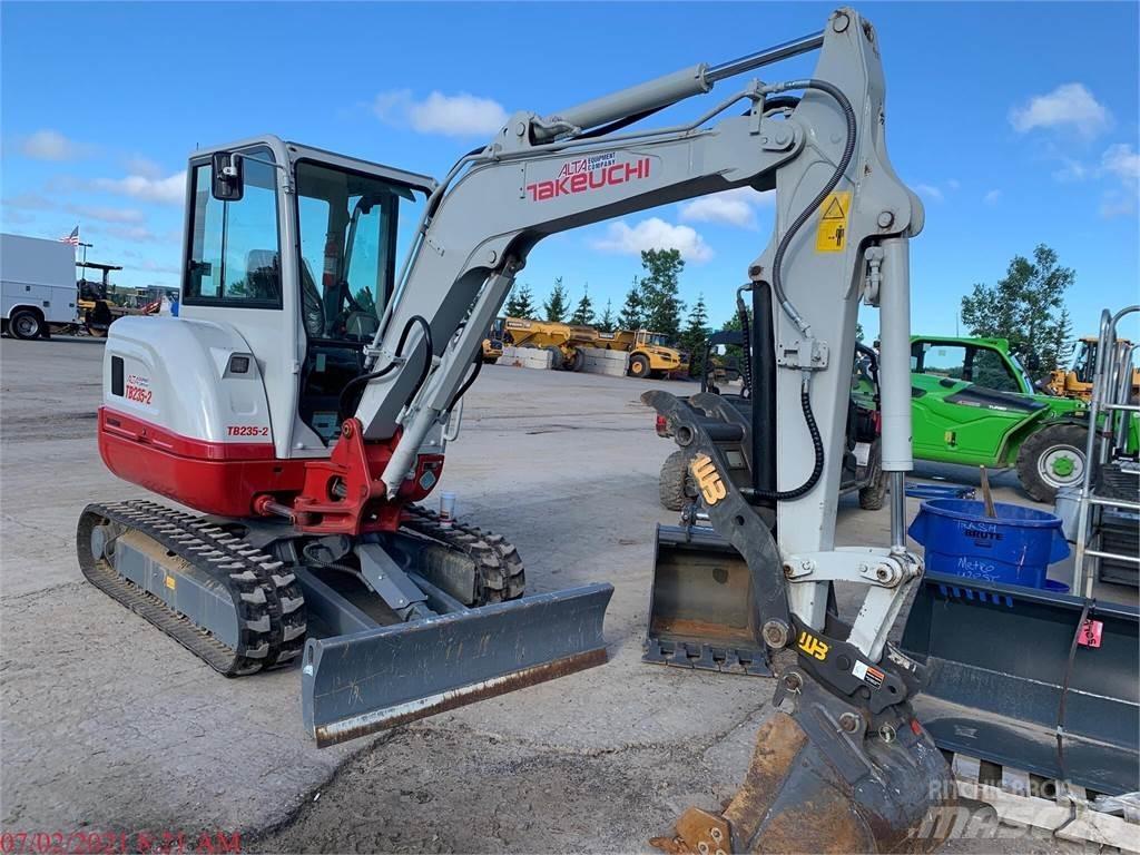 Takeuchi TB235-2 Mini ekskavatori < 7 t
