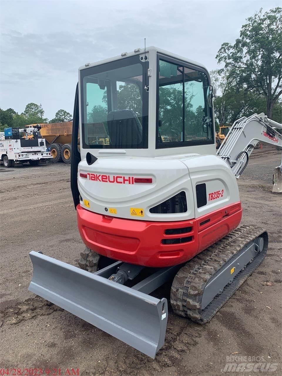 Takeuchi TB235-2 Mini ekskavatori < 7 t
