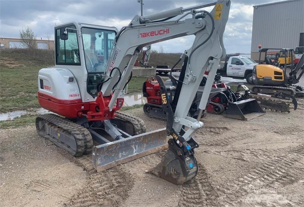Takeuchi TB235-2 Mini ekskavatori < 7 t