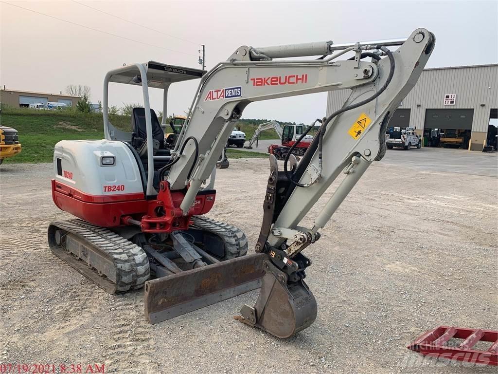 Takeuchi TB240 Mini ekskavatori < 7 t