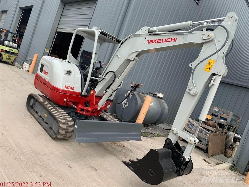Takeuchi TB240 Mini ekskavatori < 7 t