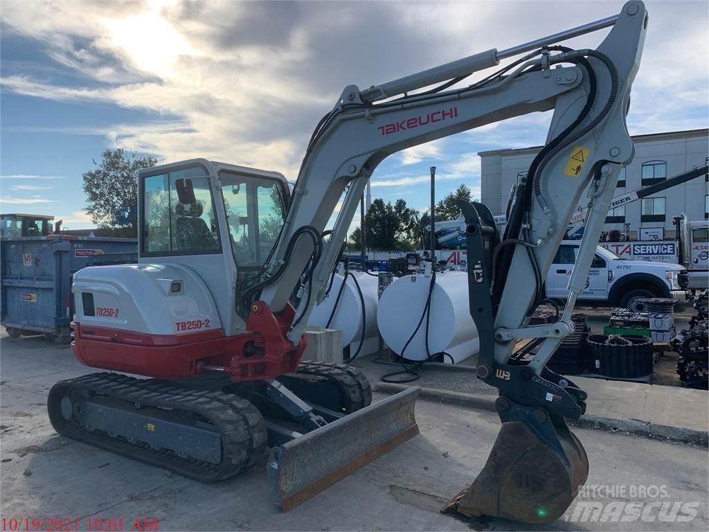 Takeuchi TB250-2 Mini ekskavatori < 7 t