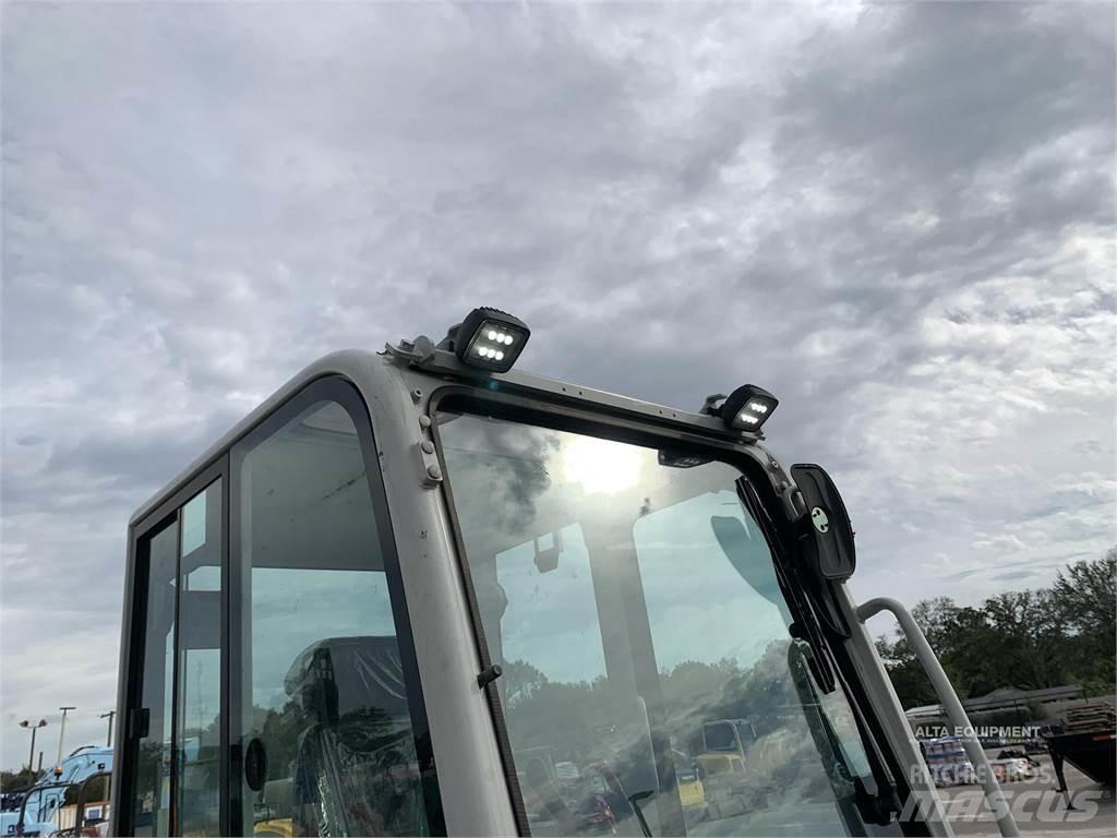 Takeuchi TB370 Kāpurķēžu ekskavatori