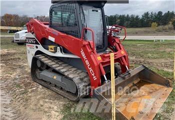 Takeuchi TL12V2 Lietoti riteņu kompaktiekrāvēji