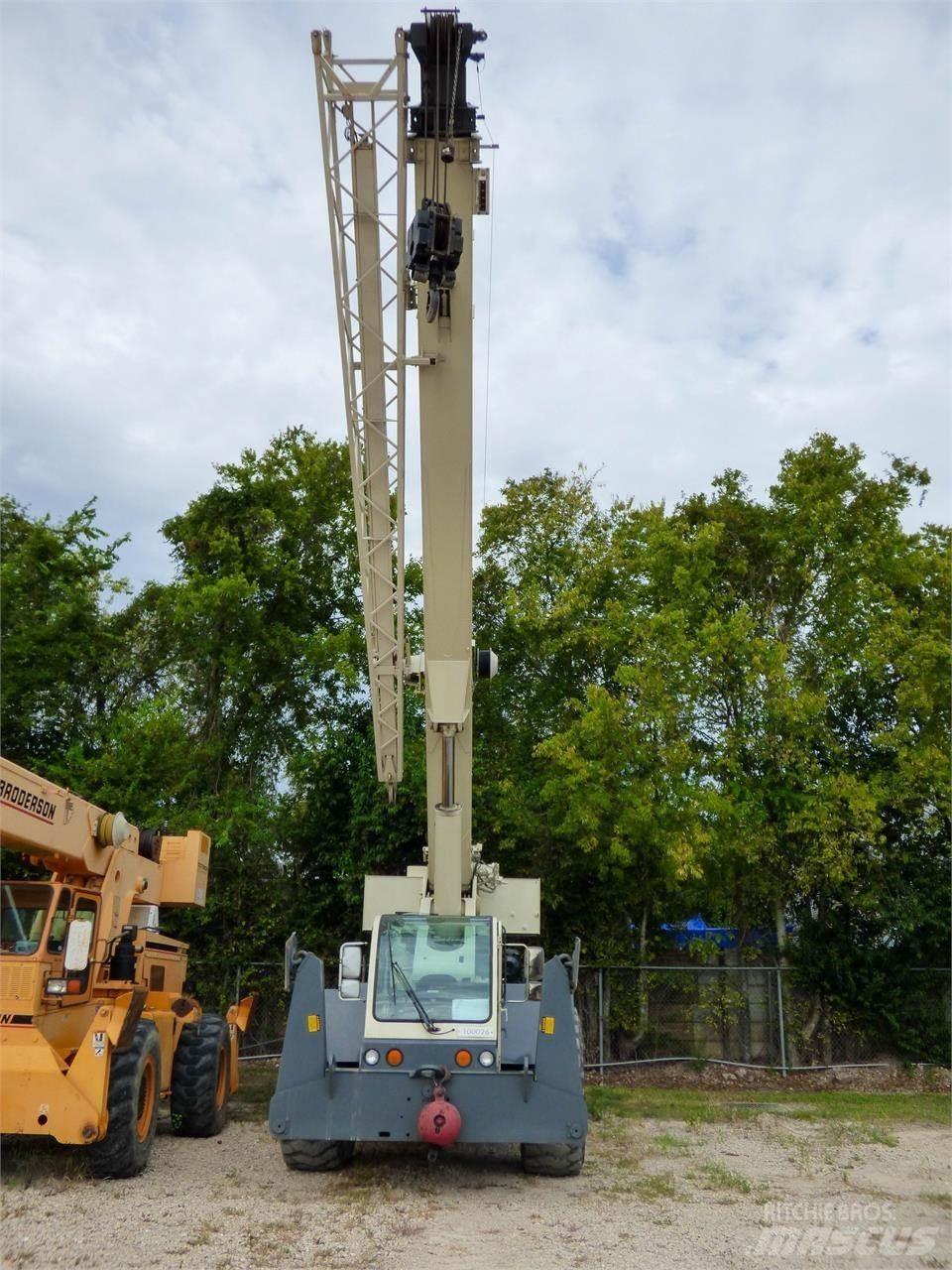 Terex CD225 Celtņi nelīdzenām virsmām