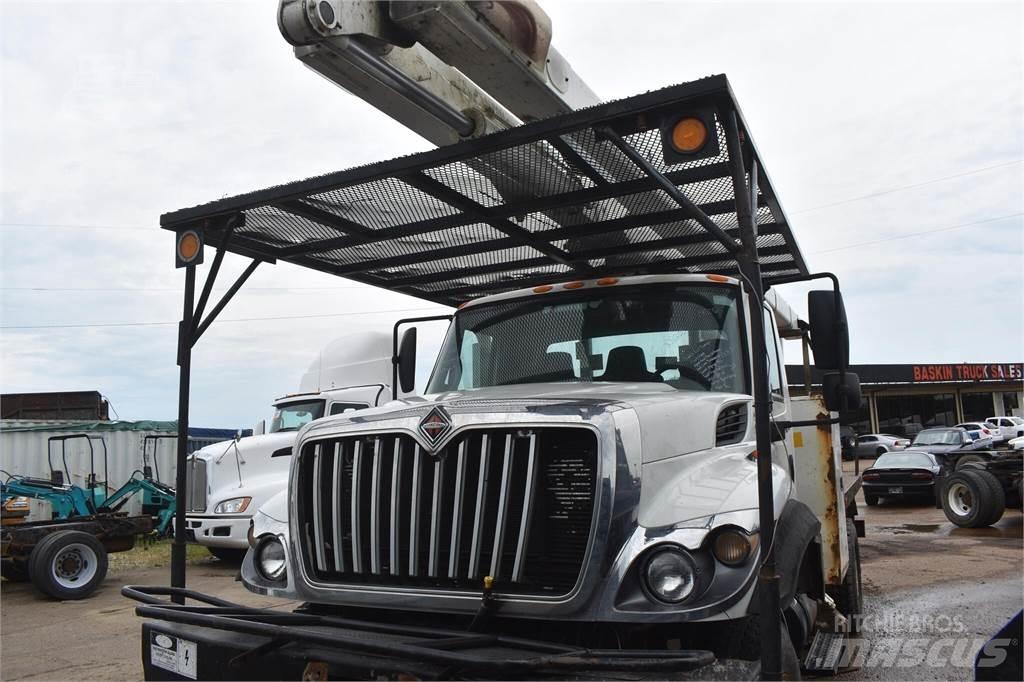 Terex XT PRO 60 Pacēlāji uz automašīnas bāzes