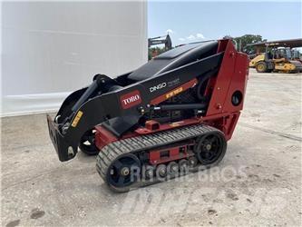 Toro DINGO TX427W Lietoti riteņu kompaktiekrāvēji