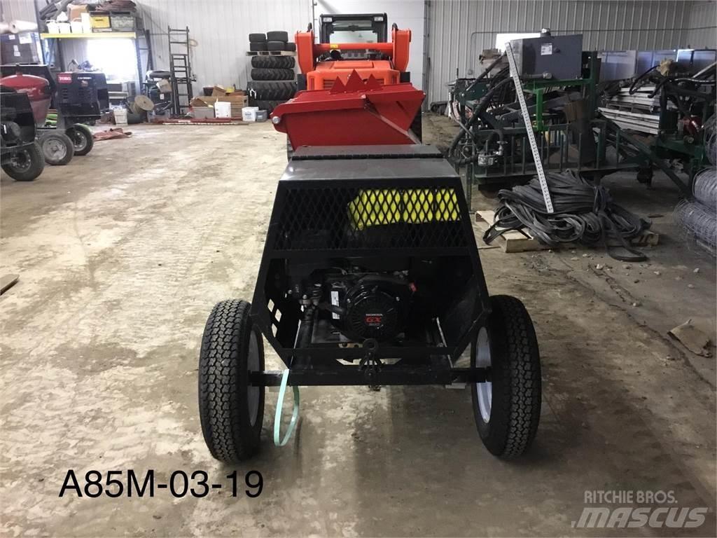 Toro MM858HP Betona/javas maisītāji