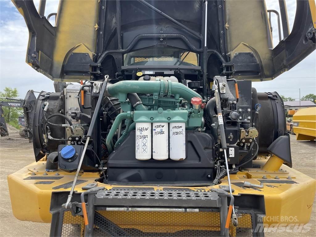 Volvo A25G Artikulētie pašizgāzēji