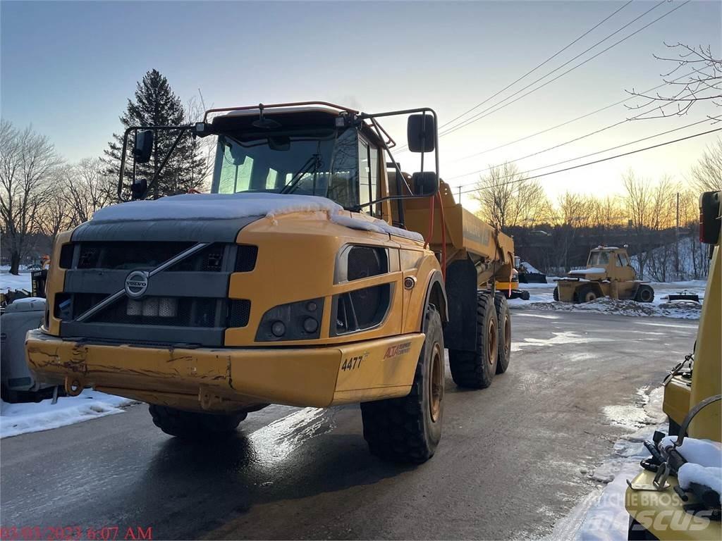 Volvo A25G Artikulētie pašizgāzēji