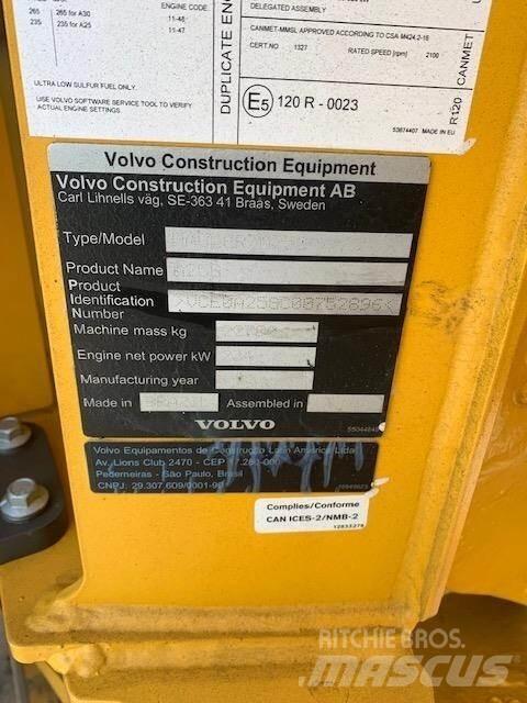 Volvo A25G Artikulētie pašizgāzēji