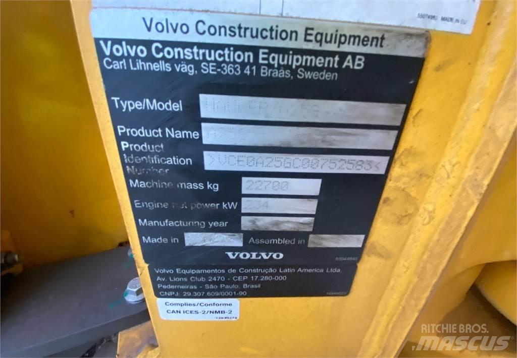 Volvo A25G Artikulētie pašizgāzēji