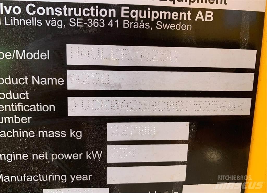 Volvo A25G Artikulētie pašizgāzēji