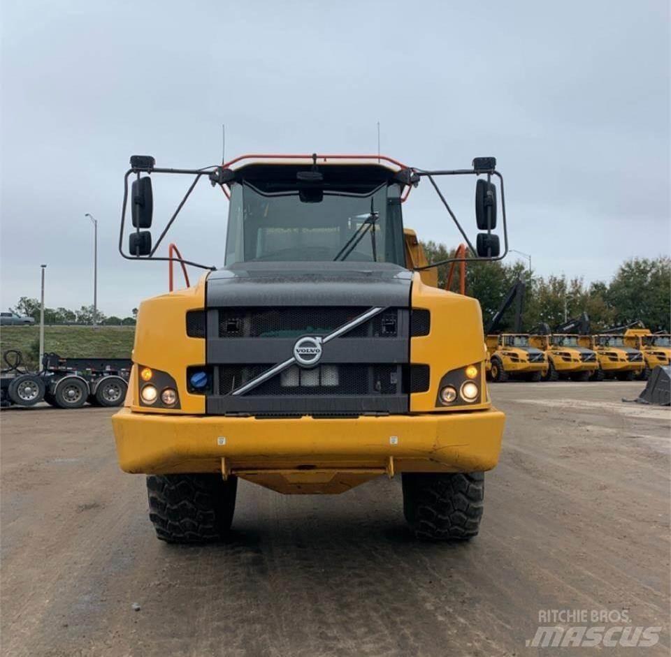 Volvo A25G Artikulētie pašizgāzēji