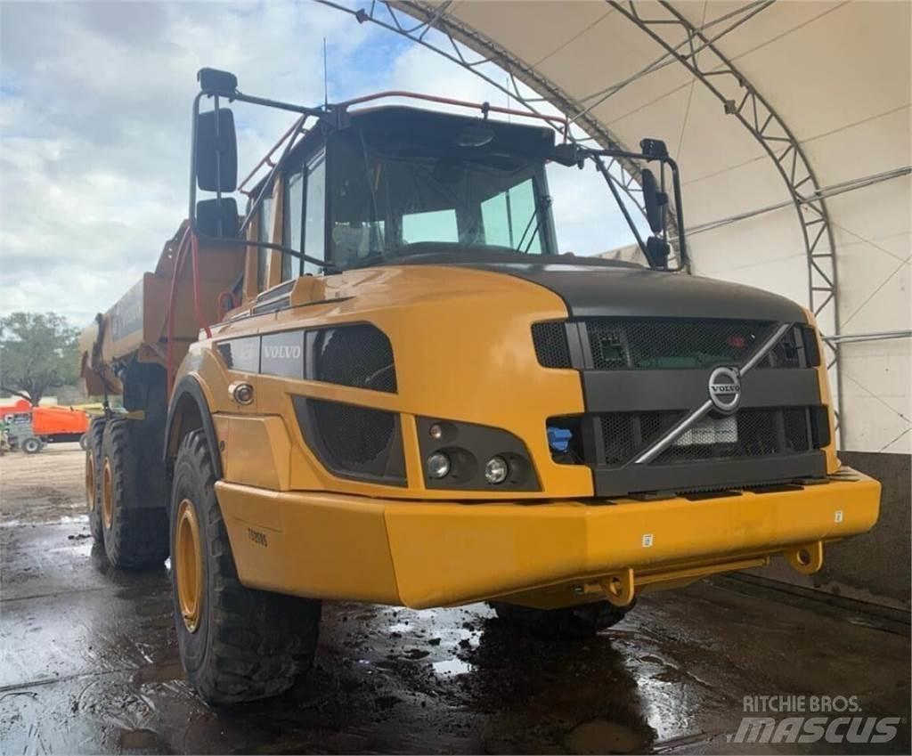 Volvo A25G Artikulētie pašizgāzēji