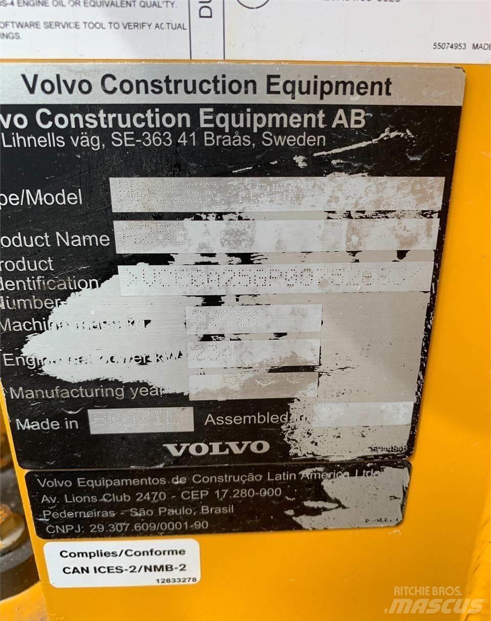 Volvo A25G Artikulētie pašizgāzēji