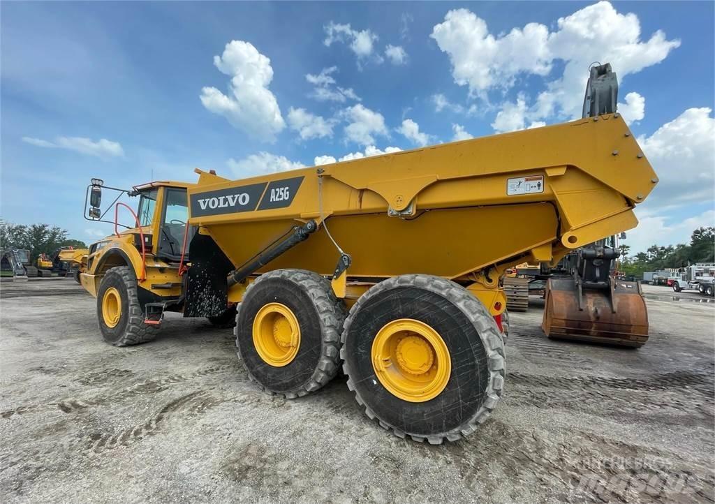 Volvo A25G Artikulētie pašizgāzēji