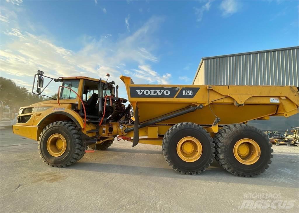 Volvo A25G Artikulētie pašizgāzēji