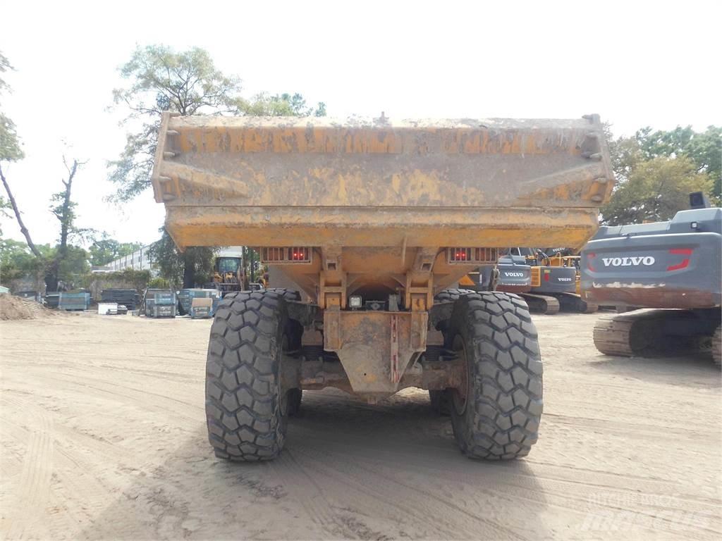 Volvo A30G Artikulētie pašizgāzēji