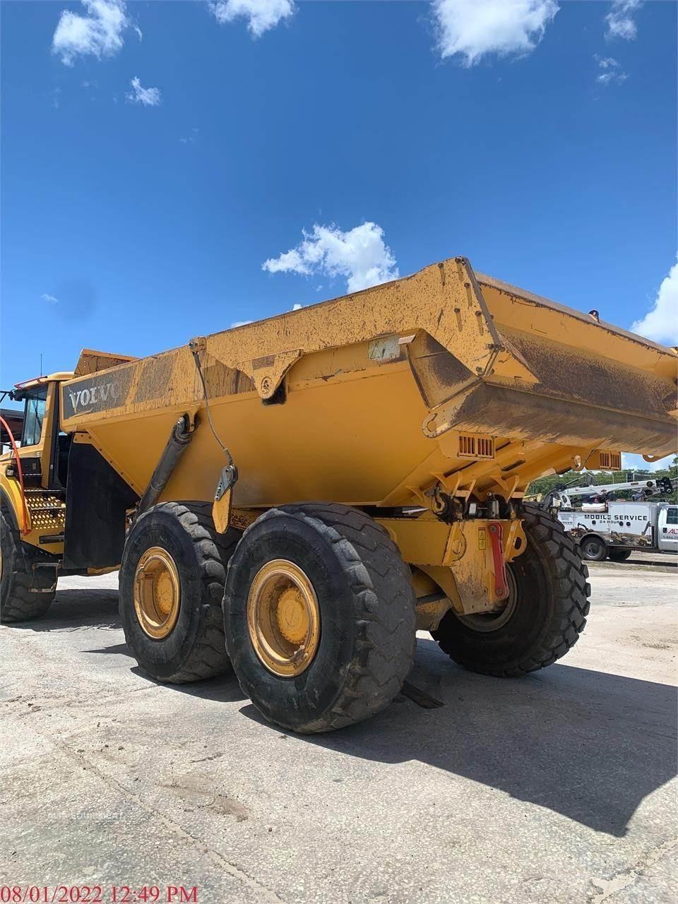 Volvo A30G Artikulētie pašizgāzēji