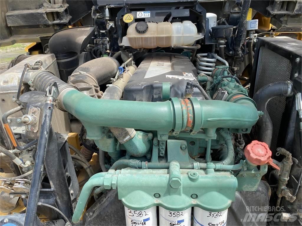 Volvo A30G Artikulētie pašizgāzēji