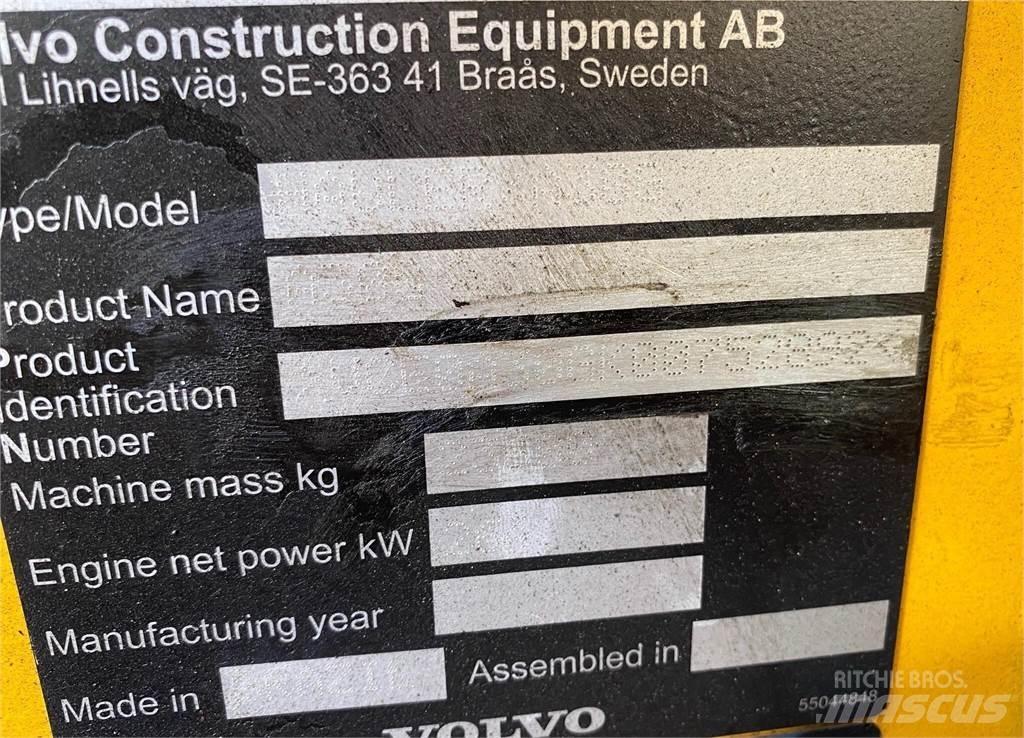 Volvo A30G Artikulētie pašizgāzēji