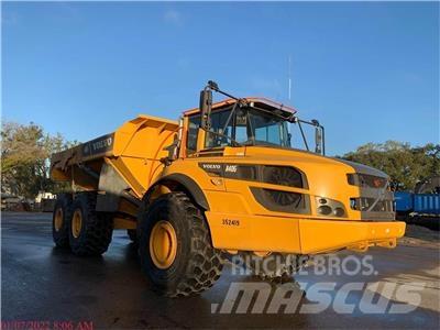 Volvo A40G Artikulētie pašizgāzēji
