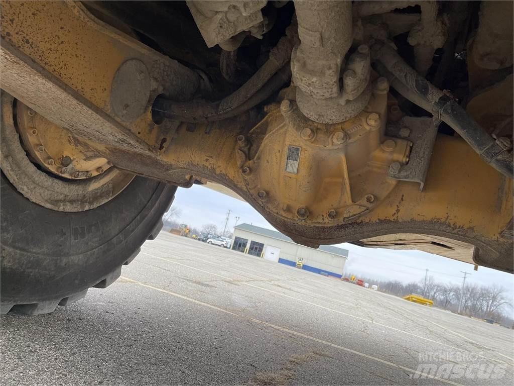 Volvo A40G Artikulētie pašizgāzēji