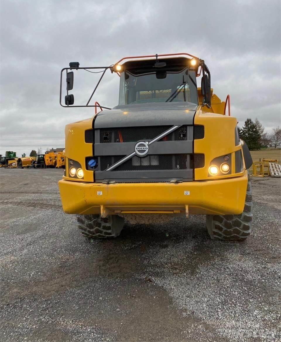 Volvo A40G Artikulētie pašizgāzēji