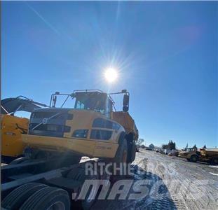Volvo A40G Artikulētie pašizgāzēji