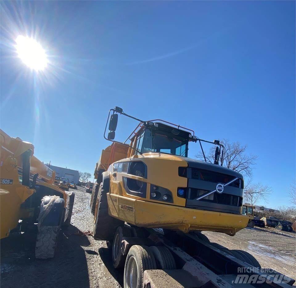 Volvo A40G Artikulētie pašizgāzēji