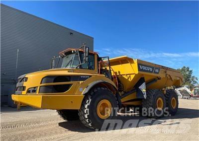 Volvo A40G Artikulētie pašizgāzēji