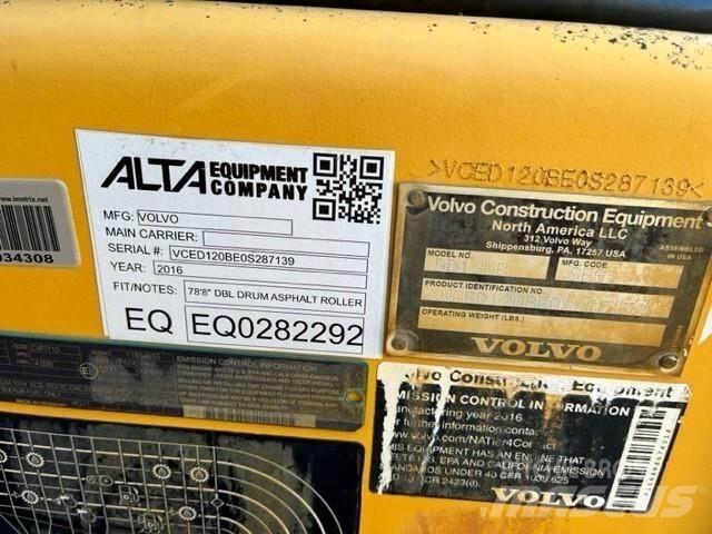 Volvo DD120B Divvalču grunts veltņi