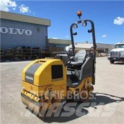 Volvo DD15 Divvalču grunts veltņi