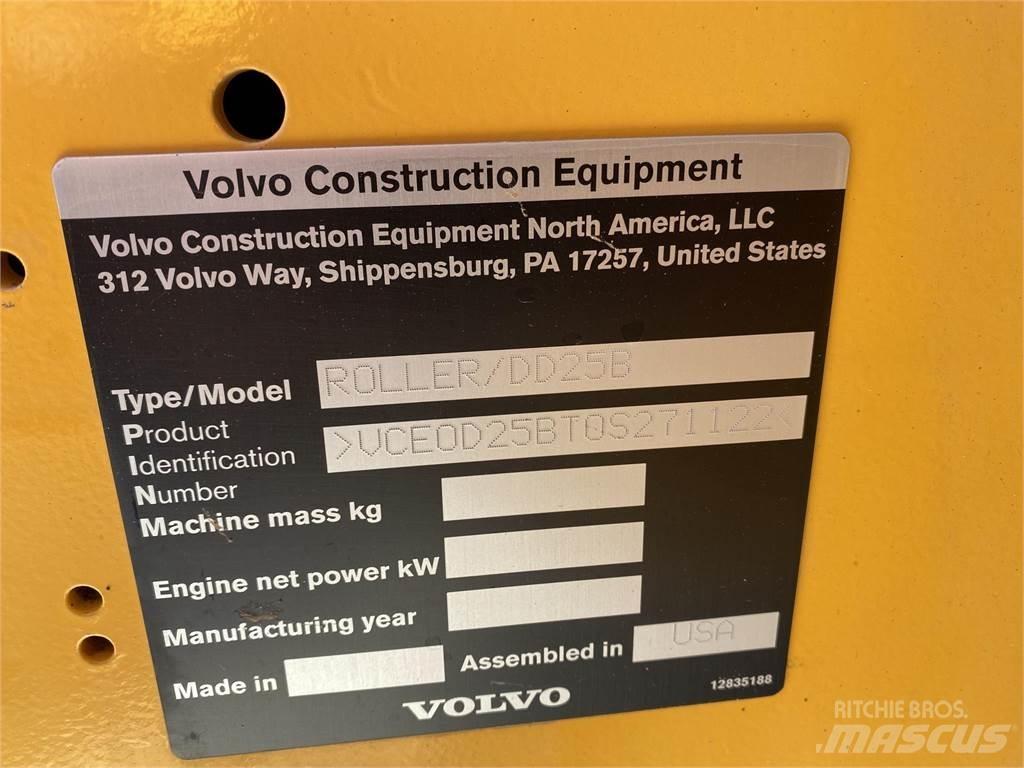 Volvo DD25B Divvalču grunts veltņi