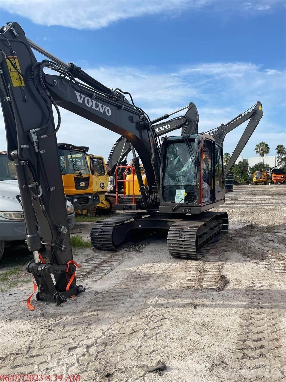 Volvo EC140EL Kāpurķēžu ekskavatori