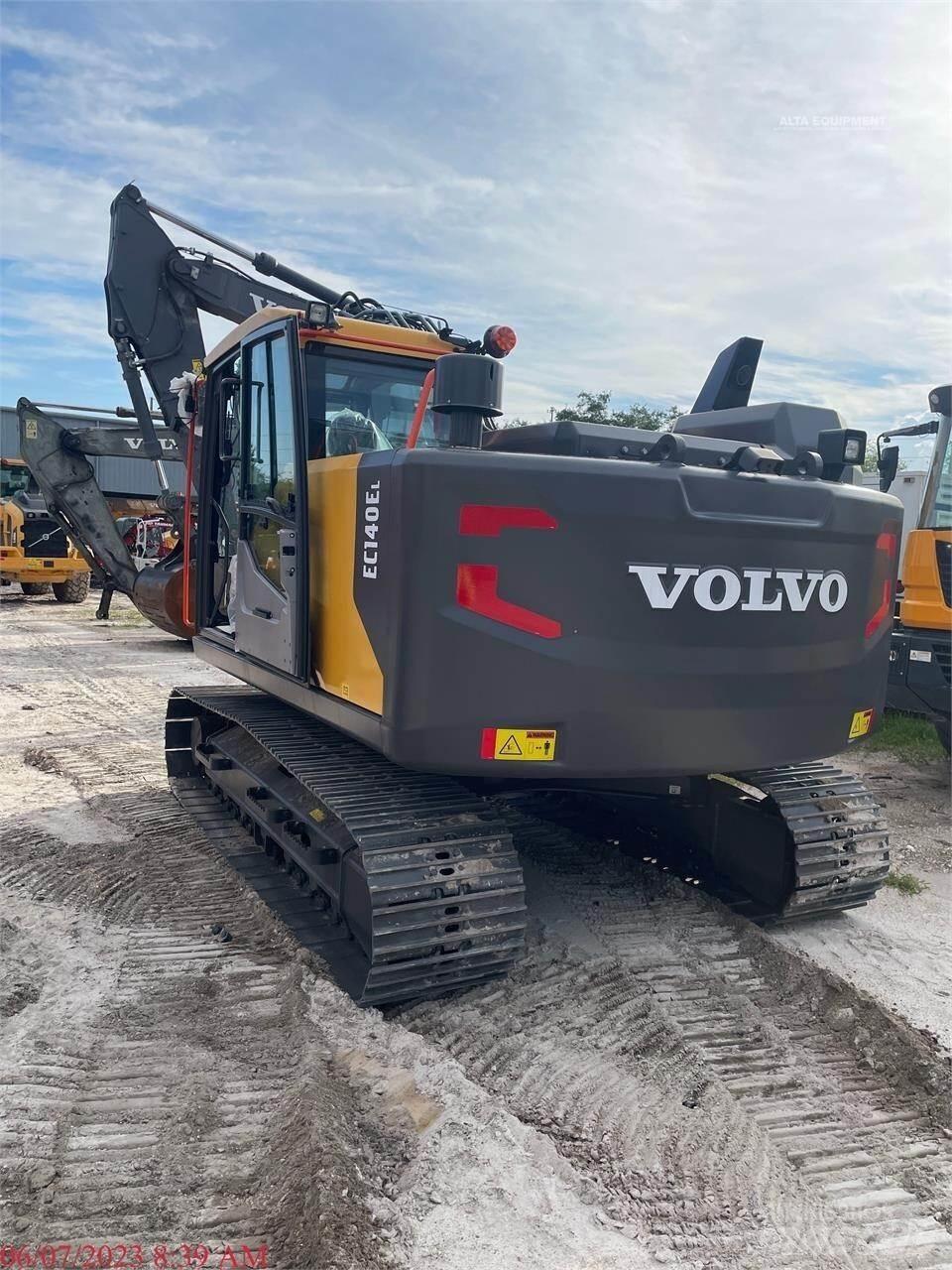 Volvo EC140EL Kāpurķēžu ekskavatori