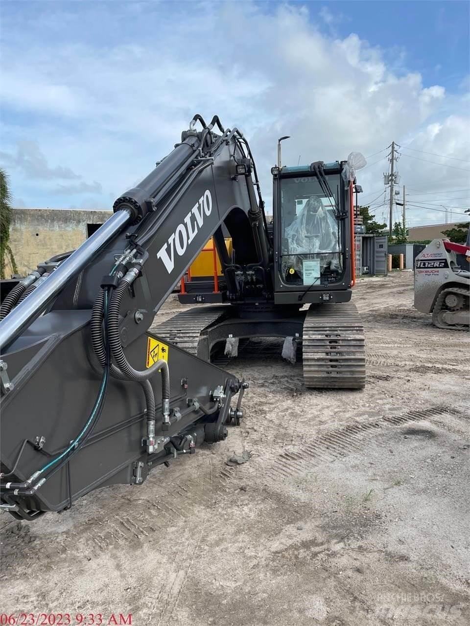 Volvo EC160EL Kāpurķēžu ekskavatori