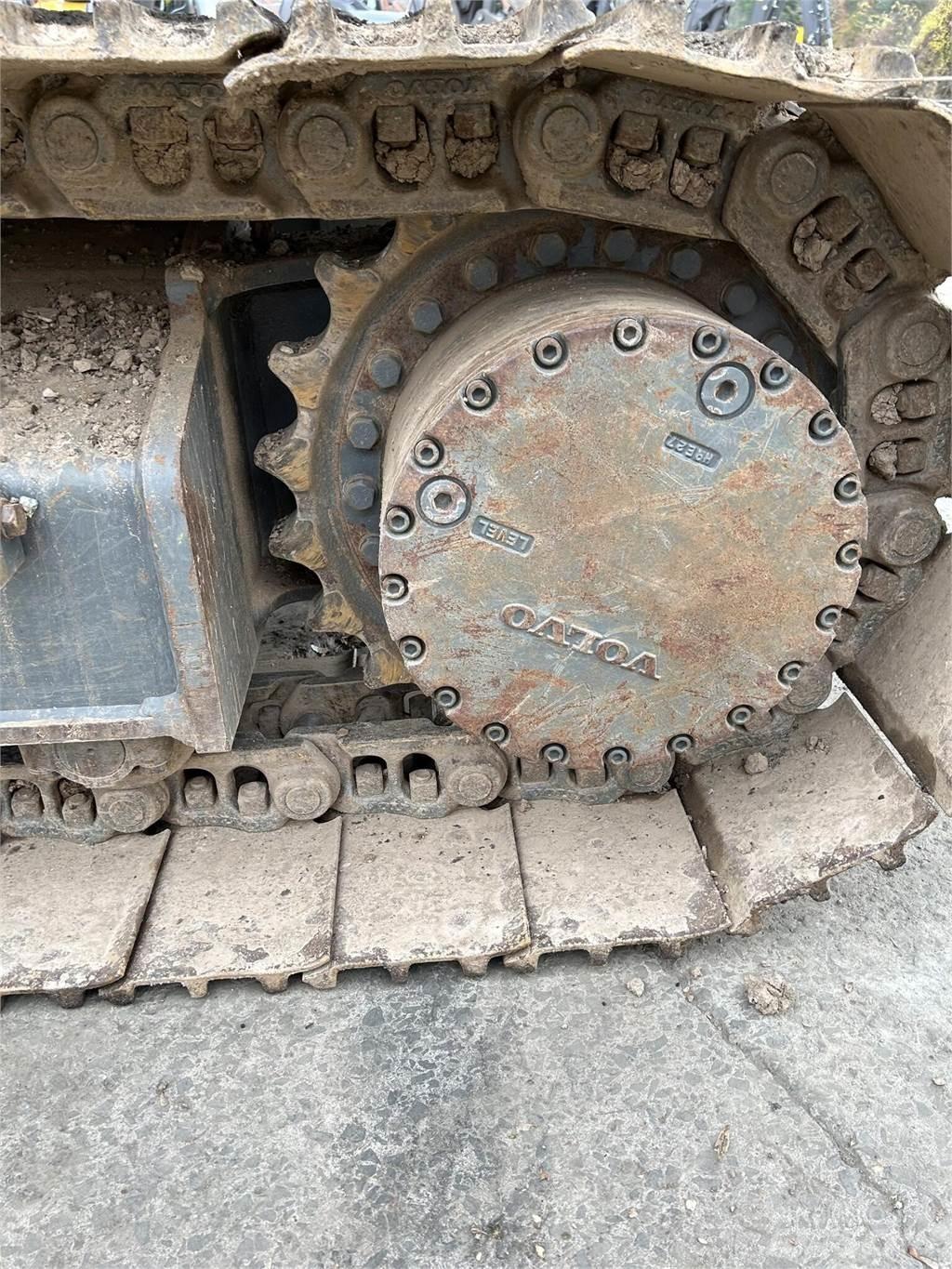 Volvo EC160EL Kāpurķēžu ekskavatori