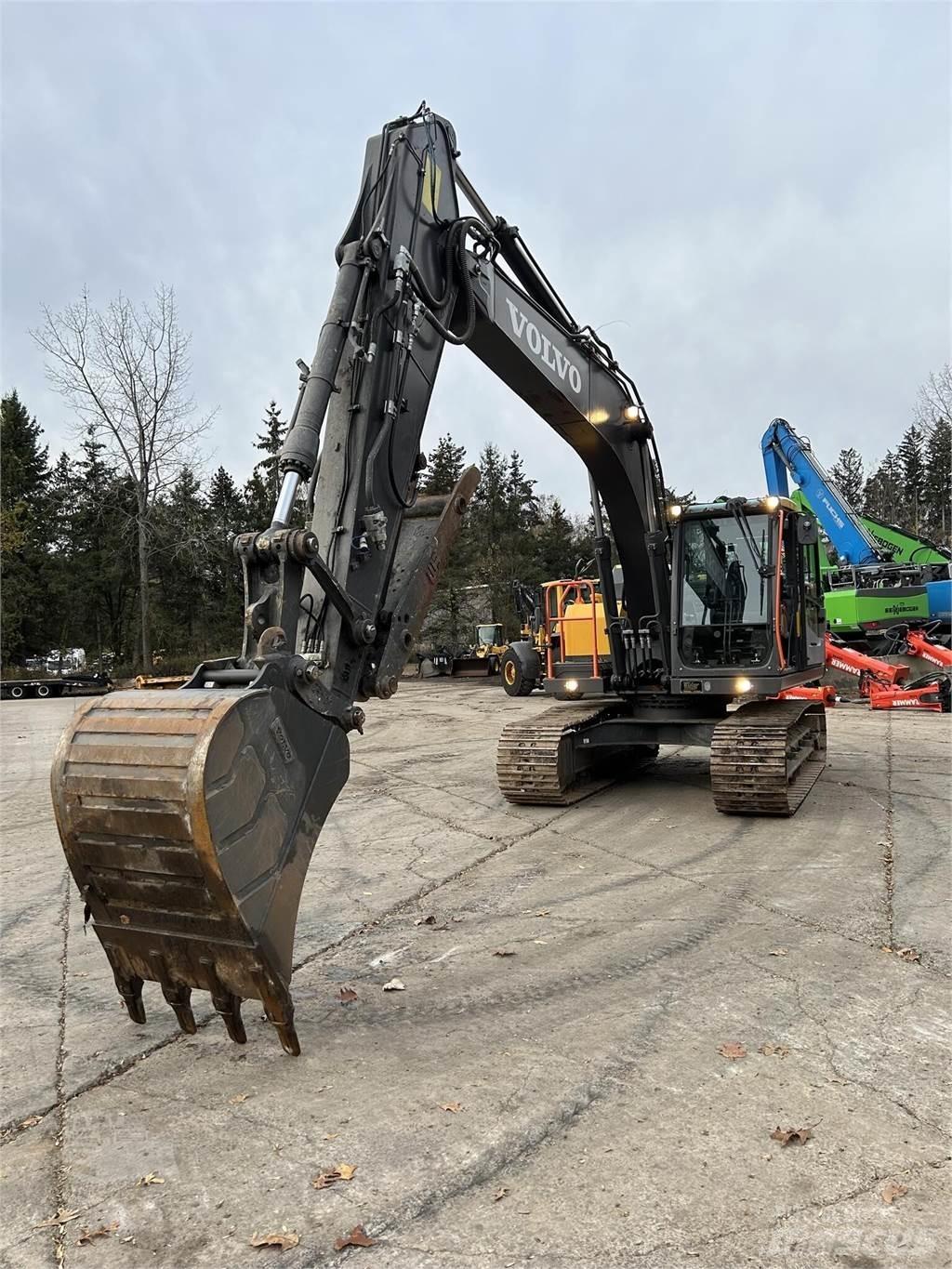 Volvo EC160EL Kāpurķēžu ekskavatori
