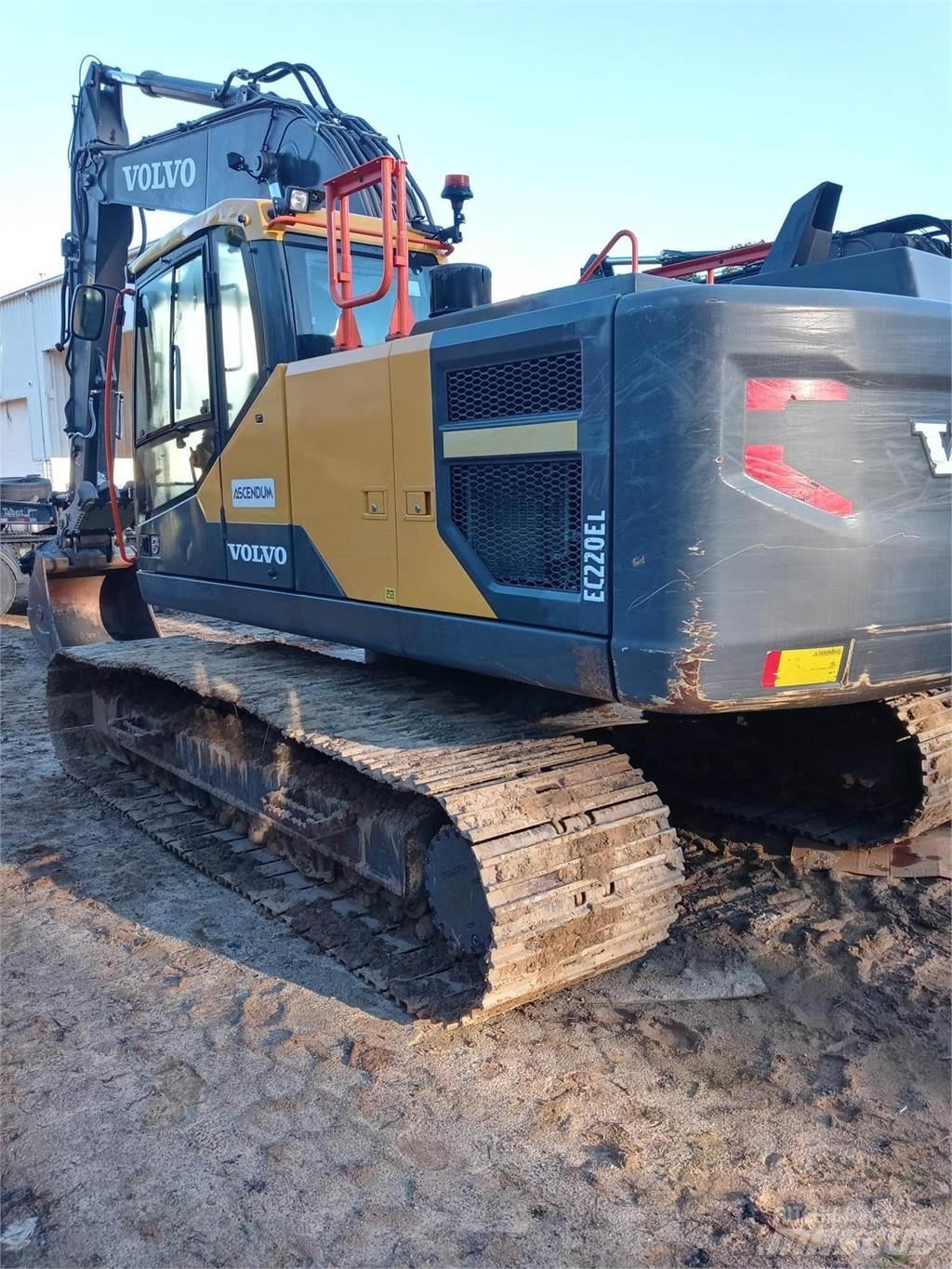 Volvo EC220EL Kāpurķēžu ekskavatori