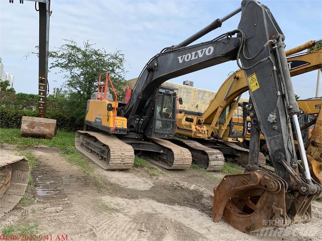 Volvo EC220EL Kāpurķēžu ekskavatori