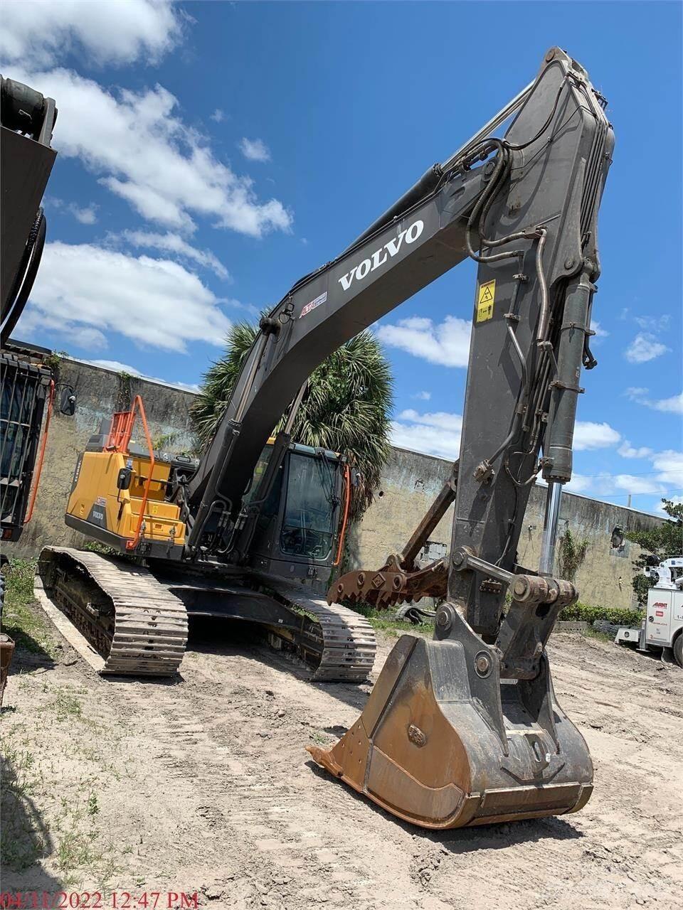 Volvo EC300EL Kāpurķēžu ekskavatori