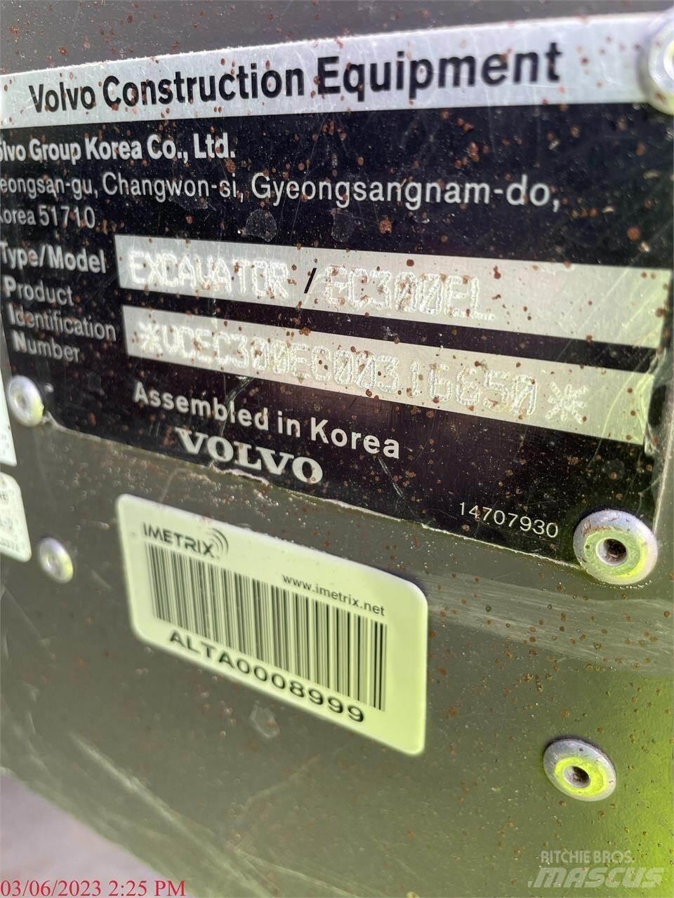 Volvo EC300EL Kāpurķēžu ekskavatori
