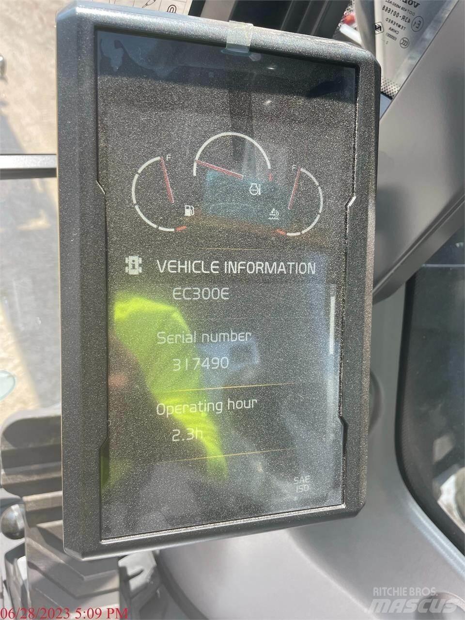 Volvo EC300EL Kāpurķēžu ekskavatori